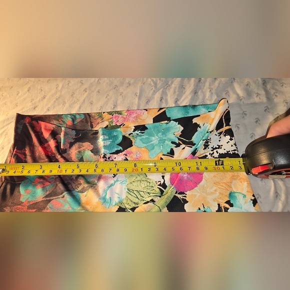 Floral Multicolor Maxi Skirt/Pants - Picture 3 of 9